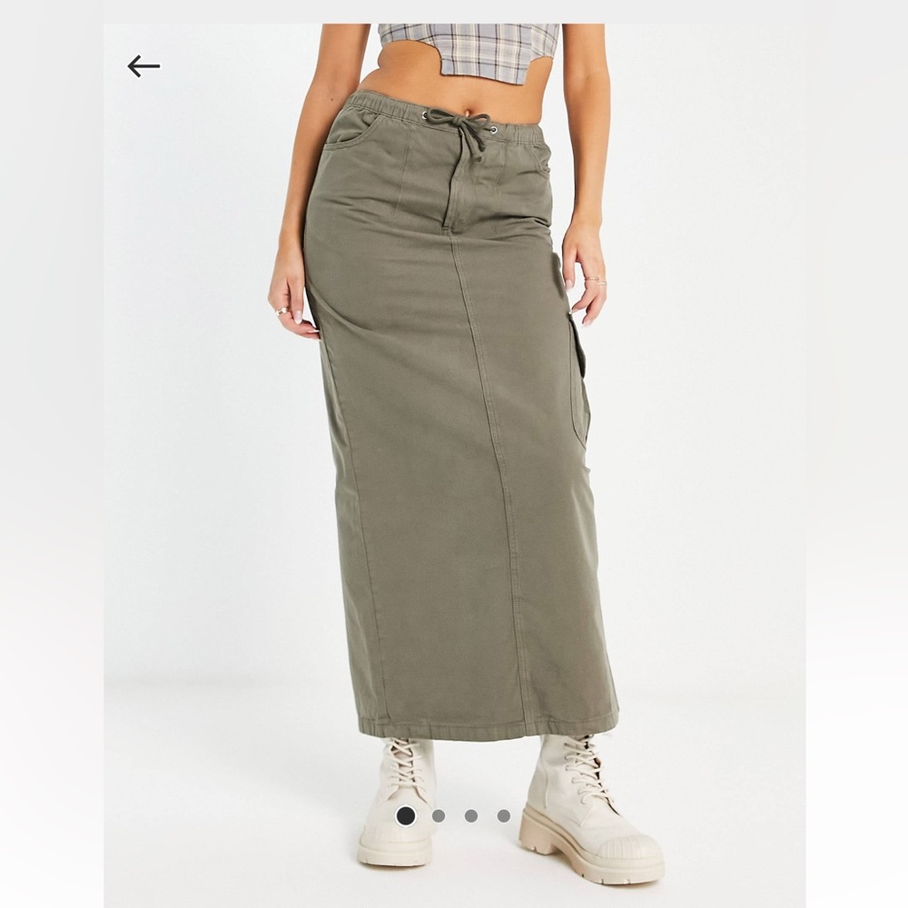 Reclaimed Vintage cargo skirt in khaki